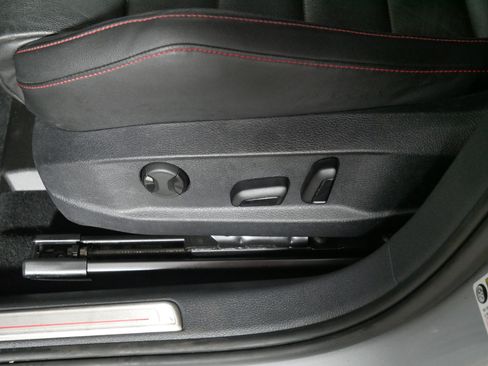 Used 2016 Volkswagen GTI S FWD image 20
