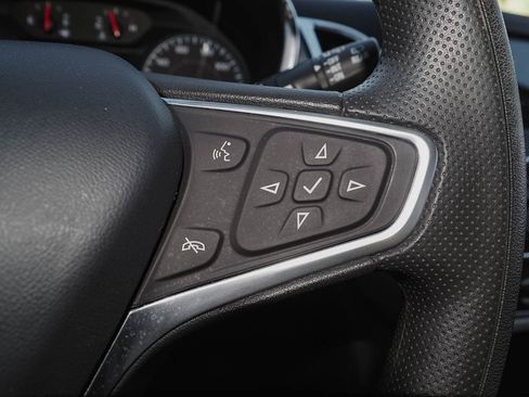Certified 2023 Chevrolet Equinox LS FWD image 31