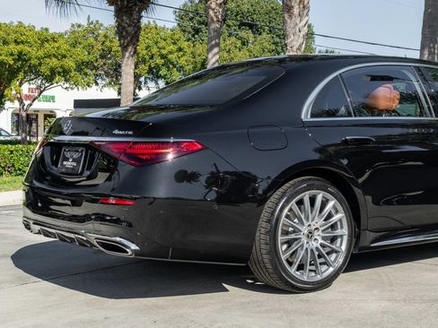 Used 2023 Mercedes-Benz S 580 4MATIC Sedan image 7