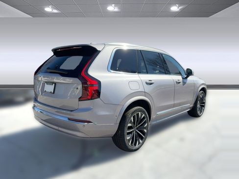 New 2026 Volvo XC90 B6 Plus w/ Protection Package Premier AWD/4WD image 9