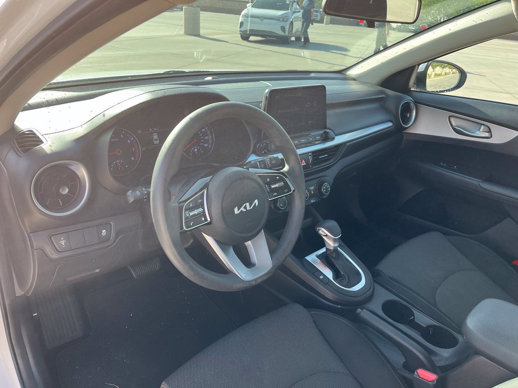 Used 2022 Kia Forte LXS FWD image 12