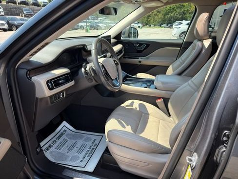 Used 2022 Lincoln Aviator Reserve w/ Equipment Group 201A AWD/4WD image 15