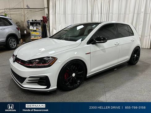 Used 2021 Volkswagen GTI SE FWD image 4