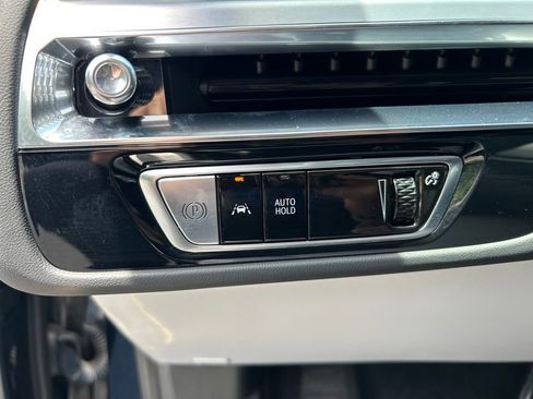 Used 2024 Cadillac Lyriq Sport AWD/4WD image 47