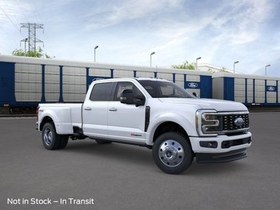 New 2026 Ford F450 Platinum w/ FX4 Off-Road Package