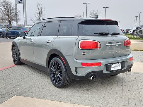 Used 2019 MINI Cooper Clubman S image 2