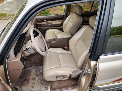 Used 1997 Lexus LX 450 4WD image 19