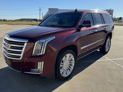 Used 2019 Cadillac Escalade Platinum