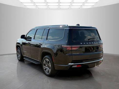 Used 2024 Jeep Wagoneer Series II AWD/4WD image 5