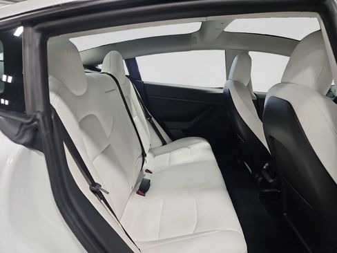 Used 2021 Tesla Model 3 Performance AWD/4WD image 22