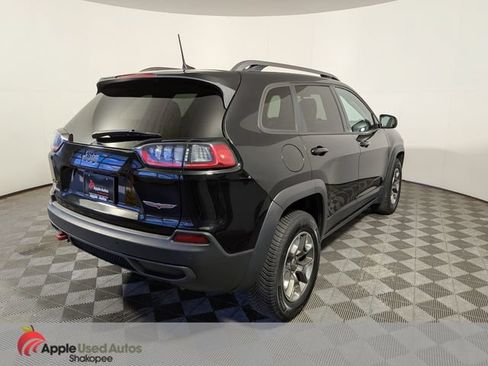 Used 2019 Jeep Cherokee Trailhawk w/ Cold Weather Group AWD/4WD image 5