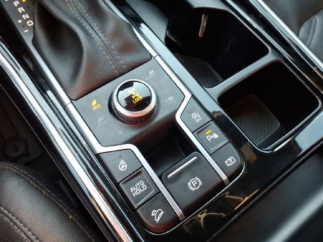 Used 2024 Kia Sorento SX Prestige AWD/4WD image 25