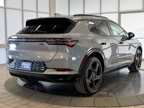 Certified 2024 Chevrolet Equinox EV RS image 8