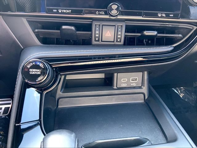 Used 2022 Lexus NX 350 F Sport w/ Towing Package (2000 Lbs) AWD/4WD image 37