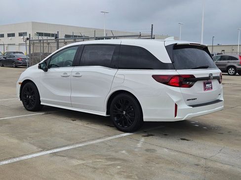 Used 2026 Honda Odyssey Sport-L image 7