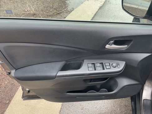 Used 2016 Honda CR-V SE image 17