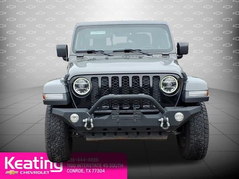 Used 2021 Jeep Gladiator Sport AWD/4WD image 10