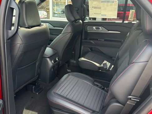 New 2026 Ford Explorer ST-Line AWD/4WD image 18