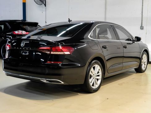 Used 2020 Volkswagen Passat 2.0T SE FWD image 8