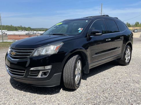 Used 2016 Chevrolet Traverse LTZ FWD image 24