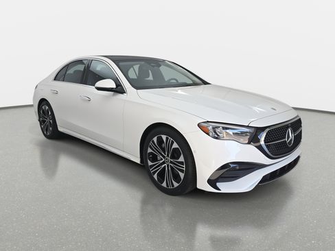 Used 2025 Mercedes-Benz E 350 Sedan image 3