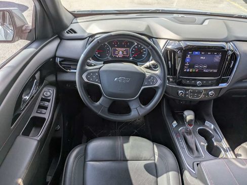 Used 2023 Chevrolet Traverse RS w/ LPO, Floor Liner Package FWD image 17
