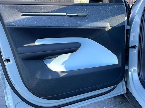 New 2025 Volvo EX30 Ultra w/ Protection Package Premier image 24