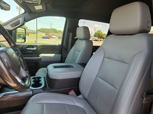 Used 2020 Chevrolet Silverado 2500 LTZ w/ LTZ Premium Package AWD/4WD image 14