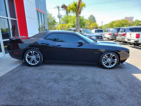 Used 2020 Dodge Challenger R/T w/ Driver Convenience Group RWD image 5