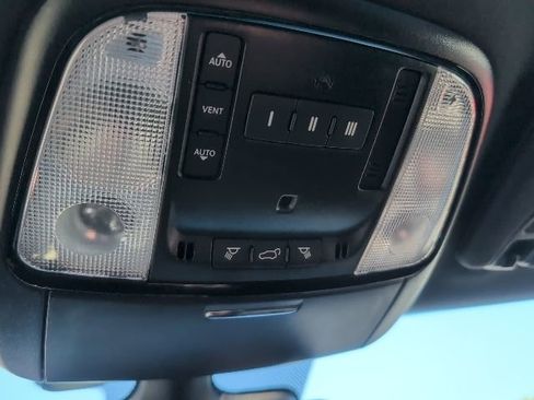 Used 2025 Dodge Durango R/T AWD/4WD image 39