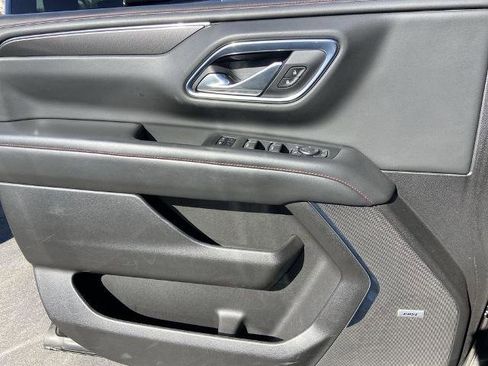 Used 2021 Chevrolet Tahoe RST w/ Luxury Package image 18