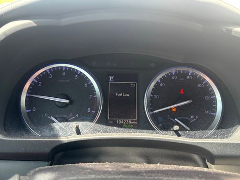 Used 2019 Toyota Highlander Limited image 23