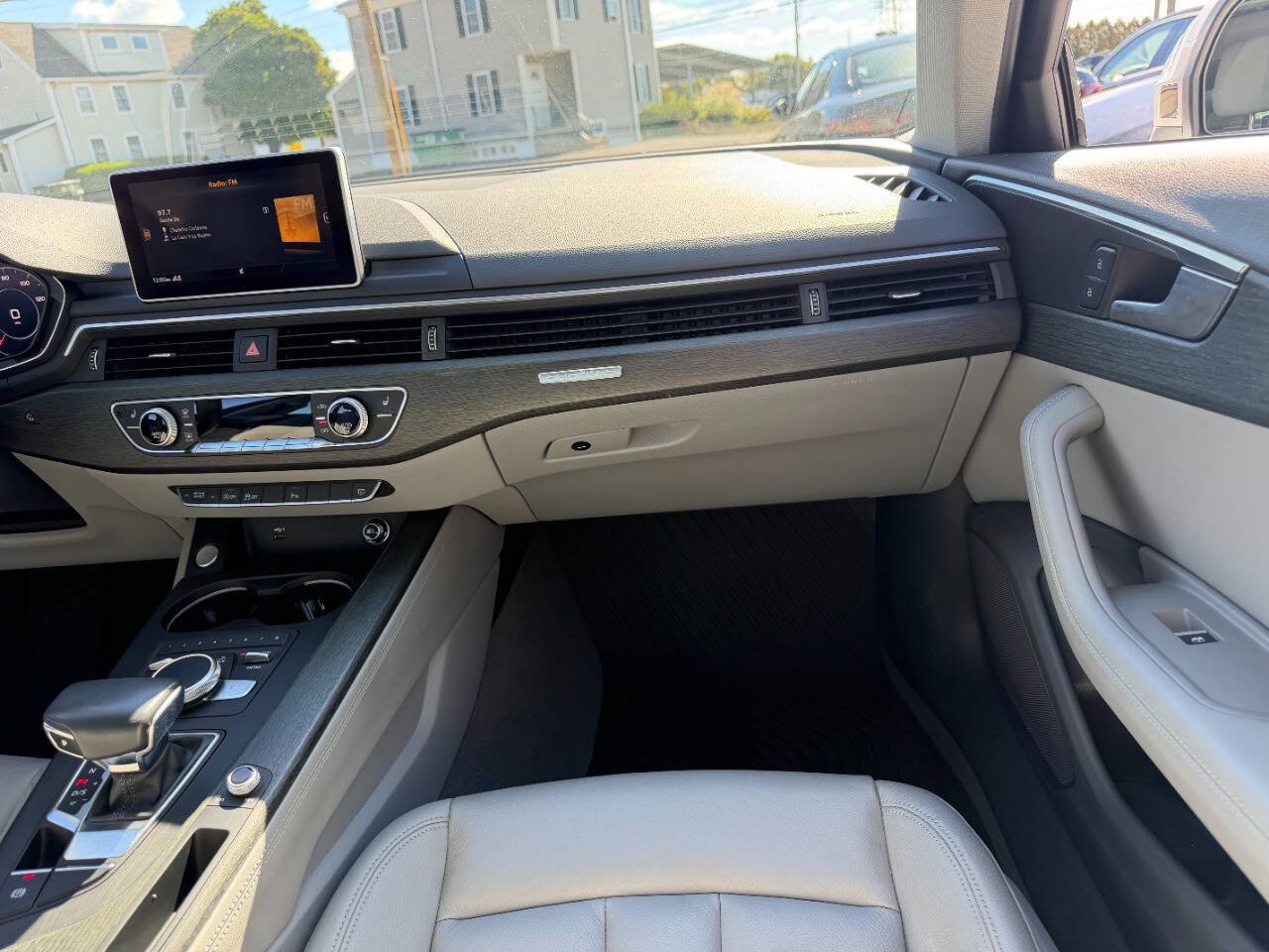 Used 2019 Audi A4 2.0T Premium Plus w/ Premium Plus Package AWD/4WD image 27