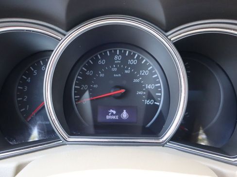 Used 2012 Nissan Murano SV AWD/4WD image 33