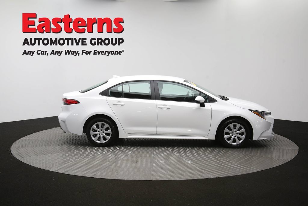 Used 2026 Toyota Corolla LE FWD image 44