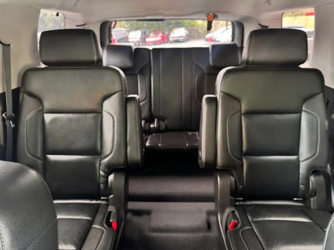 Used 2019 Chevrolet Tahoe LT AWD/4WD image 21
