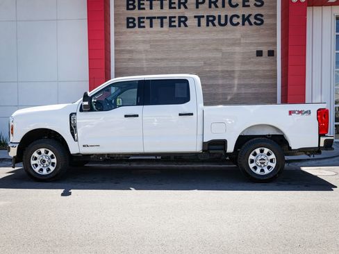 Used 2024 Ford F250 XLT w/ FX4 Off-Road Package AWD/4WD image 7