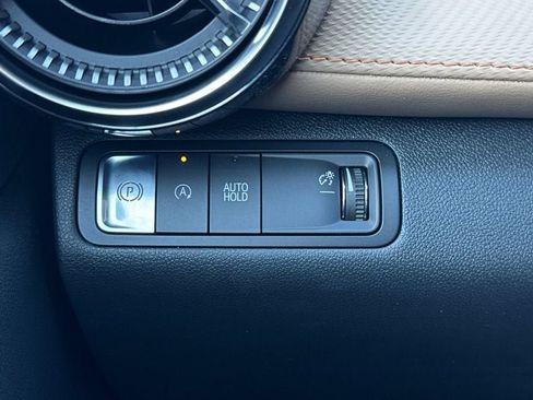 New 2026 Chevrolet Equinox ACTIV w/ Convenience Package III FWD image 28
