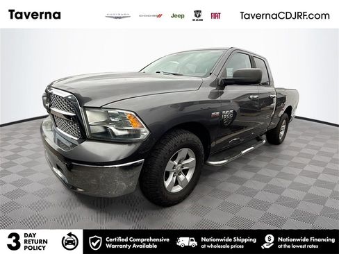 Used 2015 RAM 1500 Classic SLT image 1