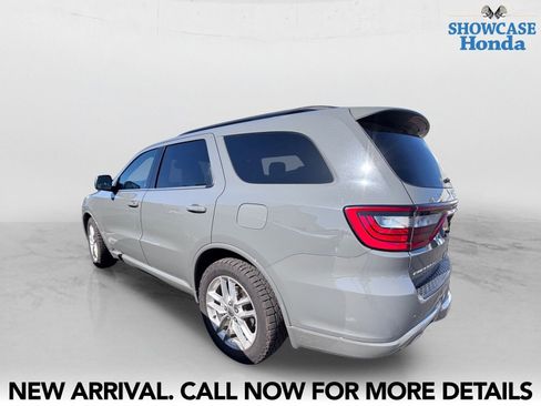 Used 2023 Dodge Durango GT RWD image 4