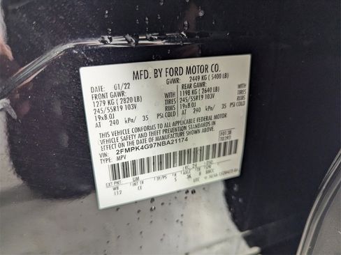 Used 2022 Ford Edge SE w/ Black Appearance Package image 30