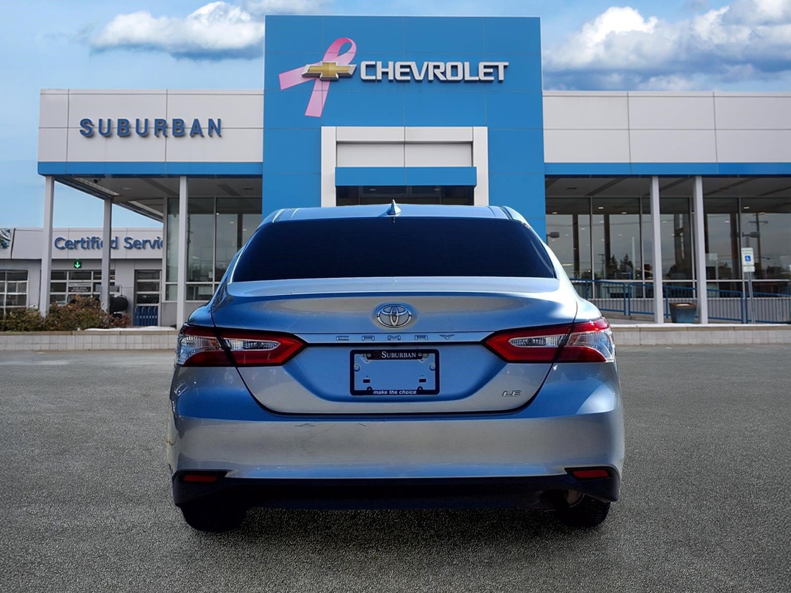 Used 2020 Toyota Camry LE FWD image 6