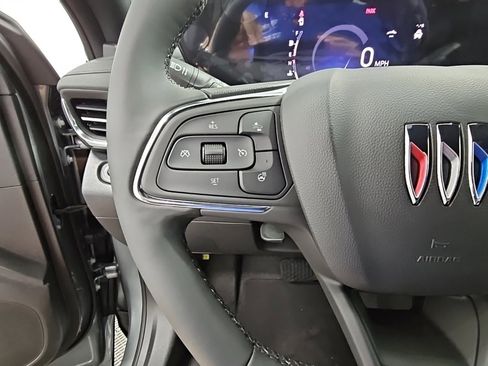 New 2025 Buick Envista Preferred w/ Convenience I Package image 25