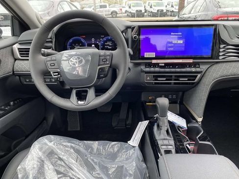 New 2026 Toyota Camry XLE AWD/4WD image 8