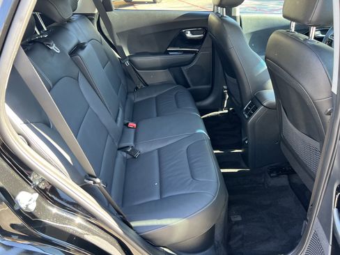 Used 2019 Kia Niro EX Premium w/ Sunroof Package image 15