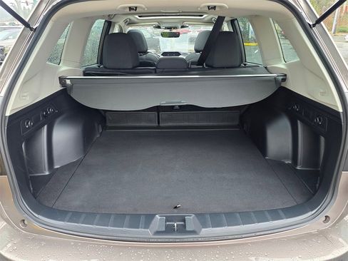 Used 2023 Subaru Forester Premium image 14