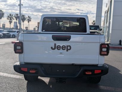 New 2026 Jeep Gladiator Mojave