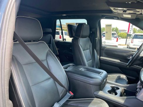 Used 2021 GMC Yukon SLT w/ SLT Luxury Plus Package AWD/4WD image 27