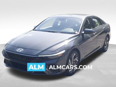 Used 2025 Hyundai Elantra Sport