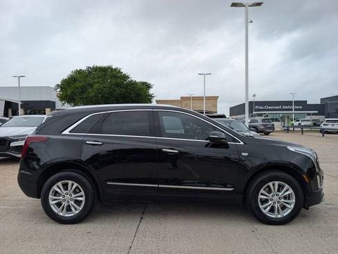 Used 2023 Cadillac XT5 Premium Luxury image 3